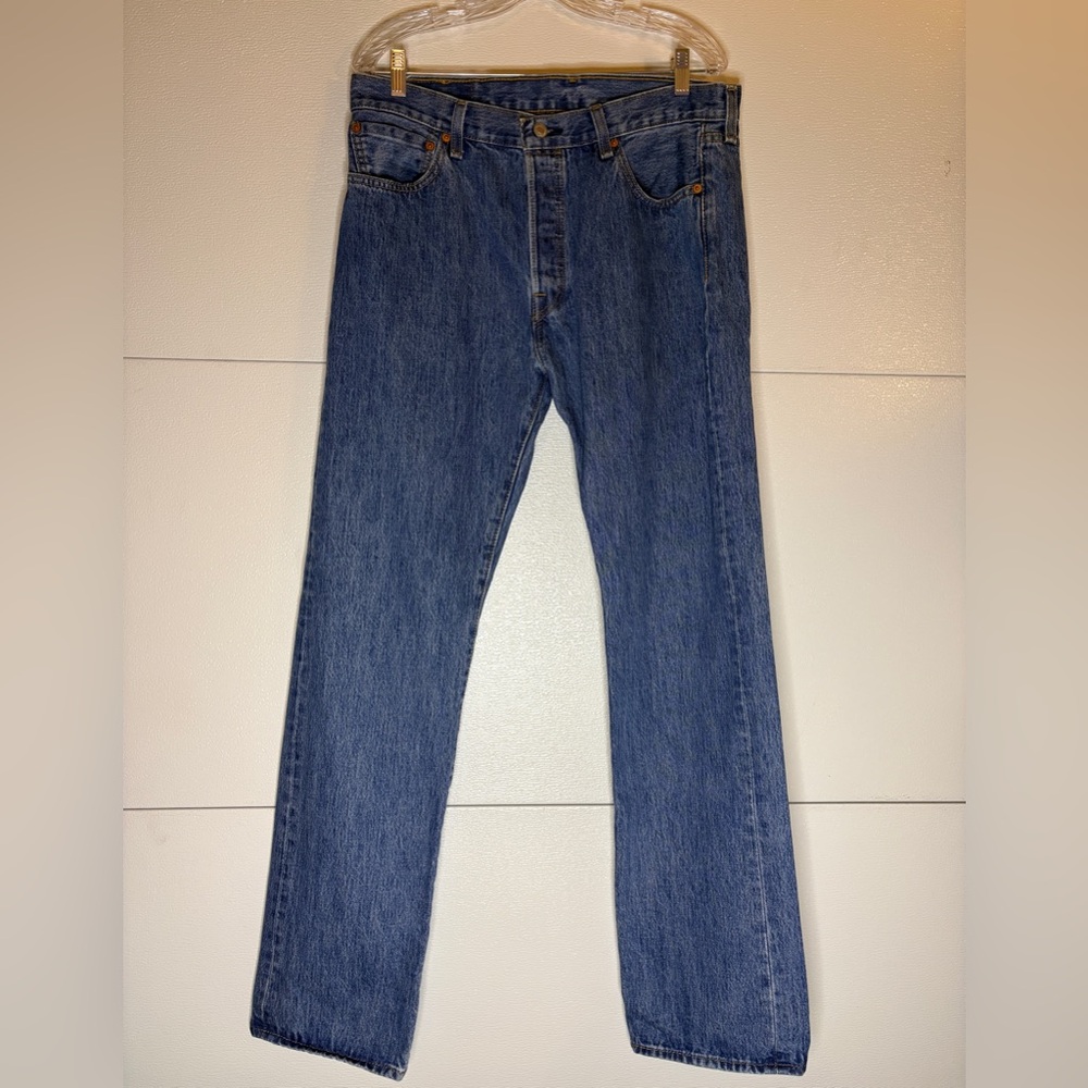 Levi's 501 Men's Straight Blue Jeans